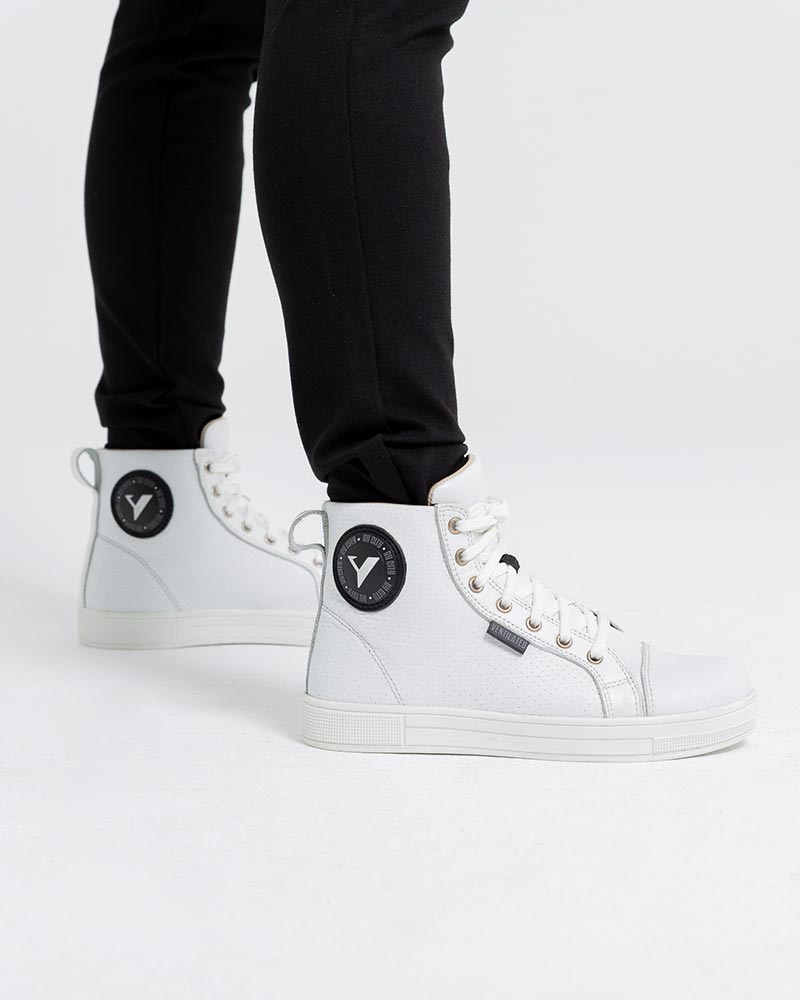 Calzado Moto BY City Tradition II Blancas - URA Moto