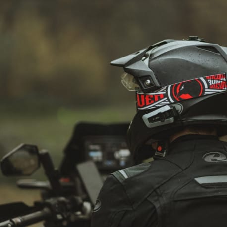 Intercomunicador Cardo Packtalk Custom - URA Moto