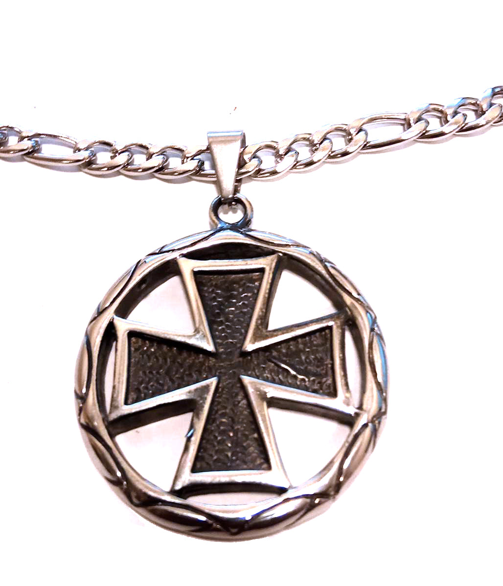 Colgante Acero con Cadena Cruz Templaria Negra con Circulo - URA Moto