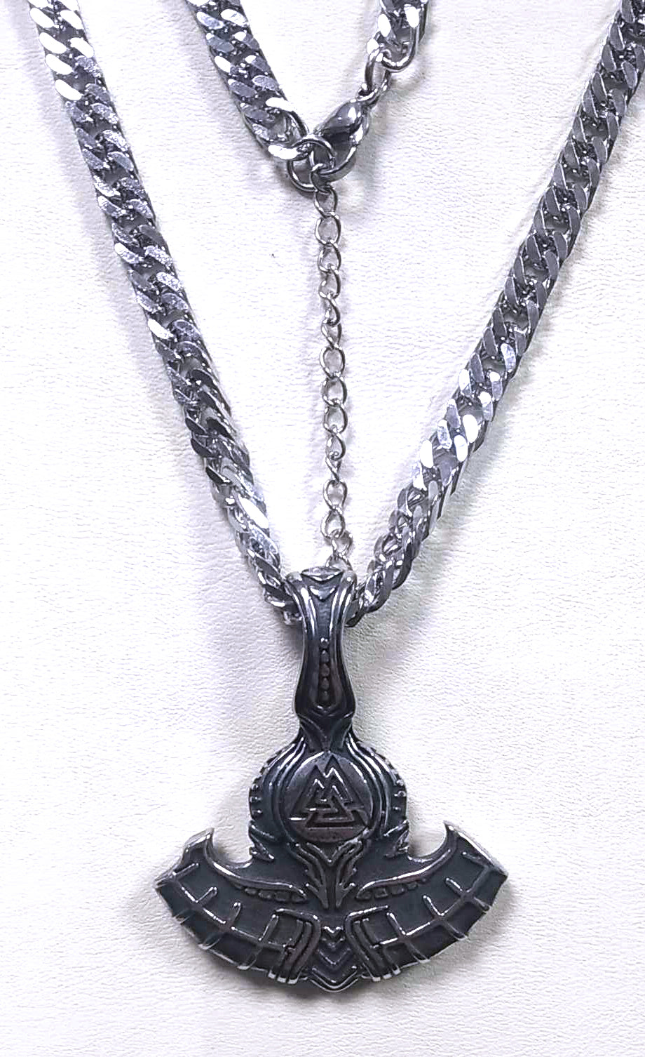 Colgante Acero con Cadena Martillo Thor Valknut - URA Moto