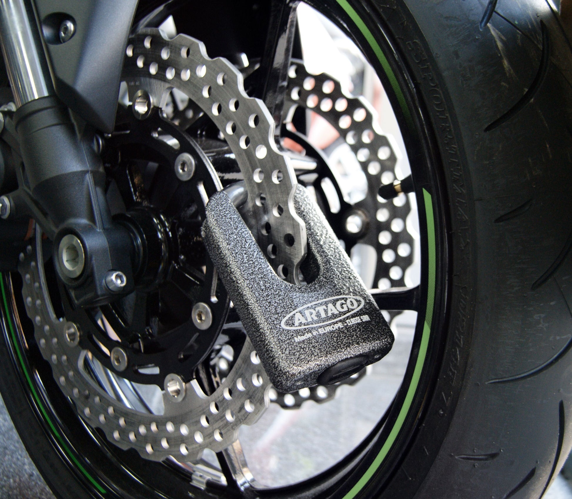 Antirrobo Moto Cadena Artago 69DUO T150 - URA Moto