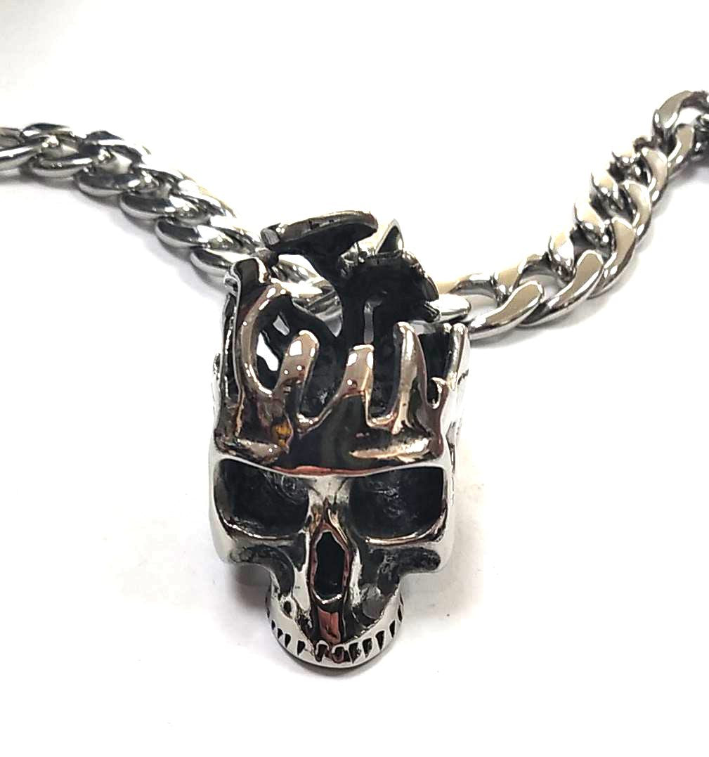 Colgante y Cadena Acero Calavera Grande Abierta (68CM) - URA Moto