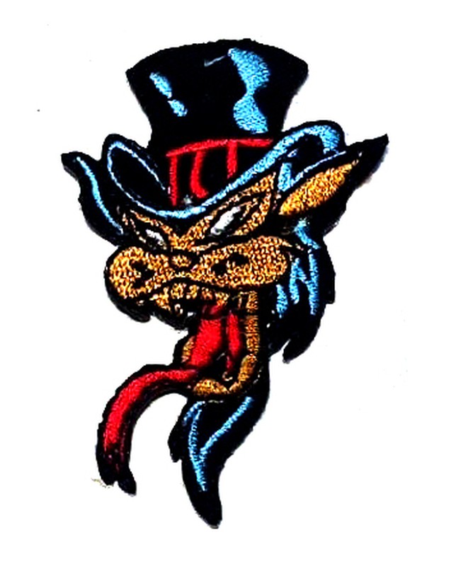 Parche Bordado Lobo Sombrero - URA Moto