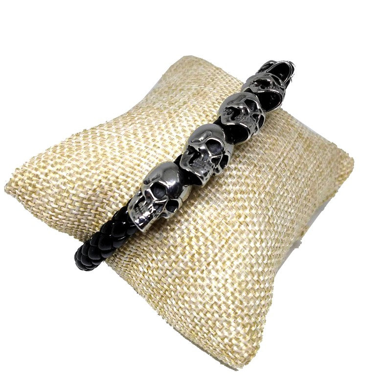 Pulsera acero piel Seis Calaveras (20cm) - URA Moto