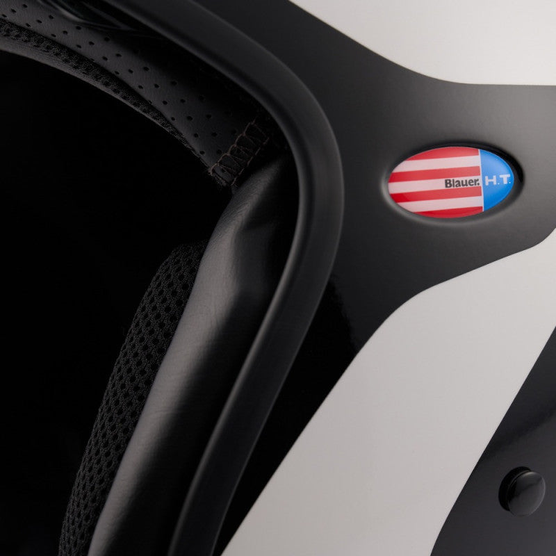 Casco Jet Blauer Pilot 06 Go Blanco Negro Fibra - URA Moto