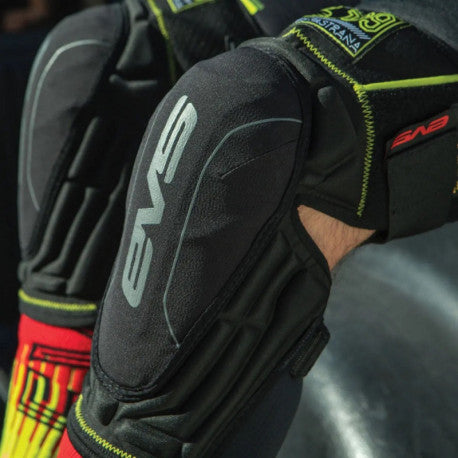 RODILLERAS EVS TP199 LITE NEGRO | Protección Rodilla MX Travis Pastrana - URA Moto
