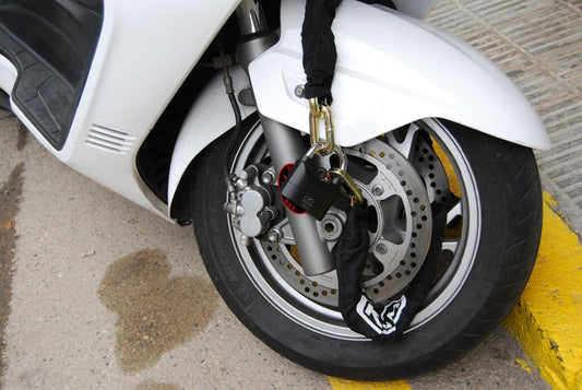 Antirrobo candado aleacion aluminio con alarma negro - URA Moto