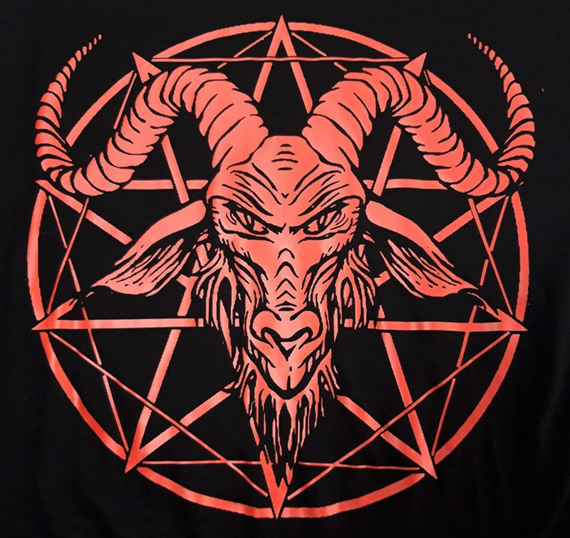 Camiseta manga corta Macho Cabrío Pentagrama - URA Moto